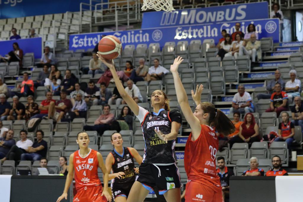 EnsinoLugoCB's tweet photo. Final 3C en el Pazo‼️‼️‼️

🏆 Torneo Xacobeo 21-22

@EnsinoLugoCB        5️⃣7️⃣
@CBBembibrePDM   5️⃣8️⃣

📸Rebeca Fernández @rebeca_1826 

#VamosEnsino @ActitudRio https://t.co/OwrhhyTLYS