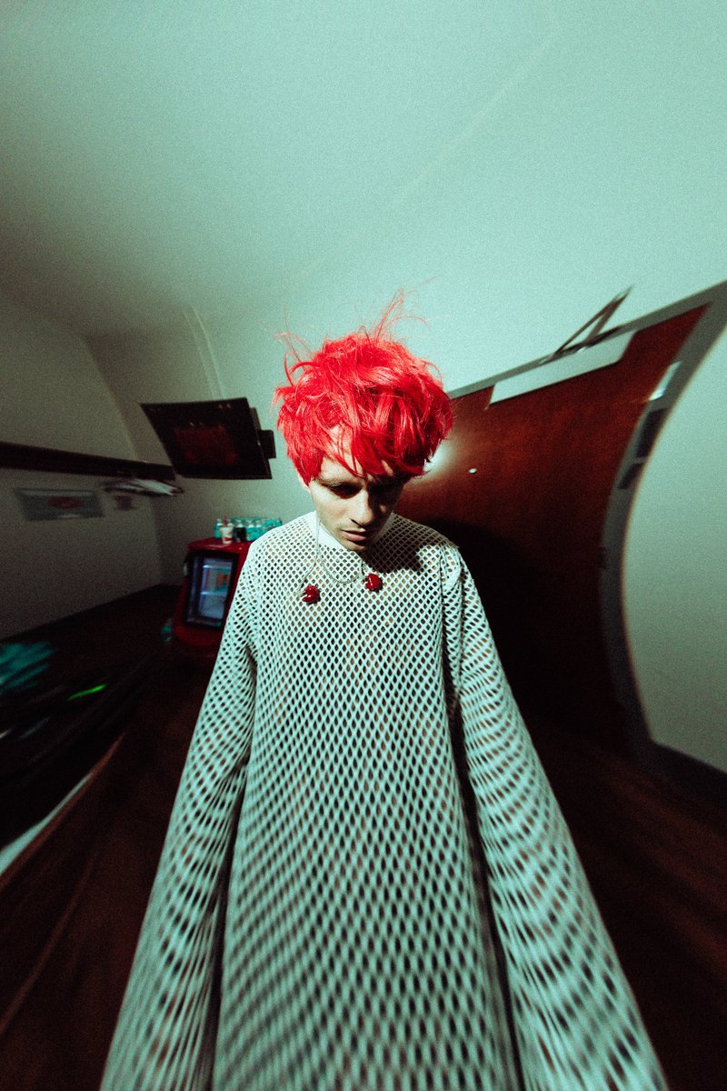 awsten's tweet photo. 🔴🔴 FUCK ABOUT IT BY WATERPARKS FEAT @IAMBLACKBEAR 🔴🔴🔴

SAVE IT https://t.co/mB47wLZscN 🔴🔴🔴🔴 https://t.co/tU6u3CTM9G