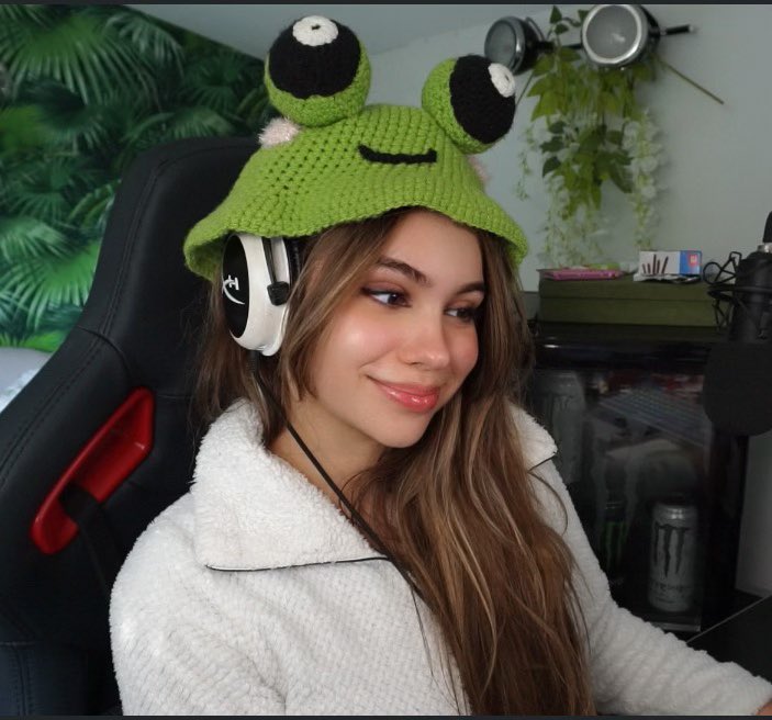 serena ☁︎｡⋆｡ ﾟ☾ tweet media