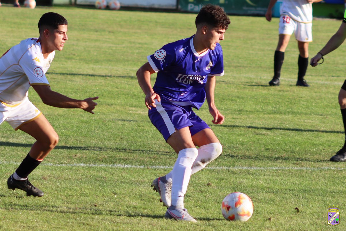 cd_becerril's tweet photo. 📸|| Fotos del encuentro de esta tarde frente al Júpiter Leonés (III)

#VamosBece 💜 #LaMagiaQueNosUne 🪄 https://t.co/VB5NyjcV03