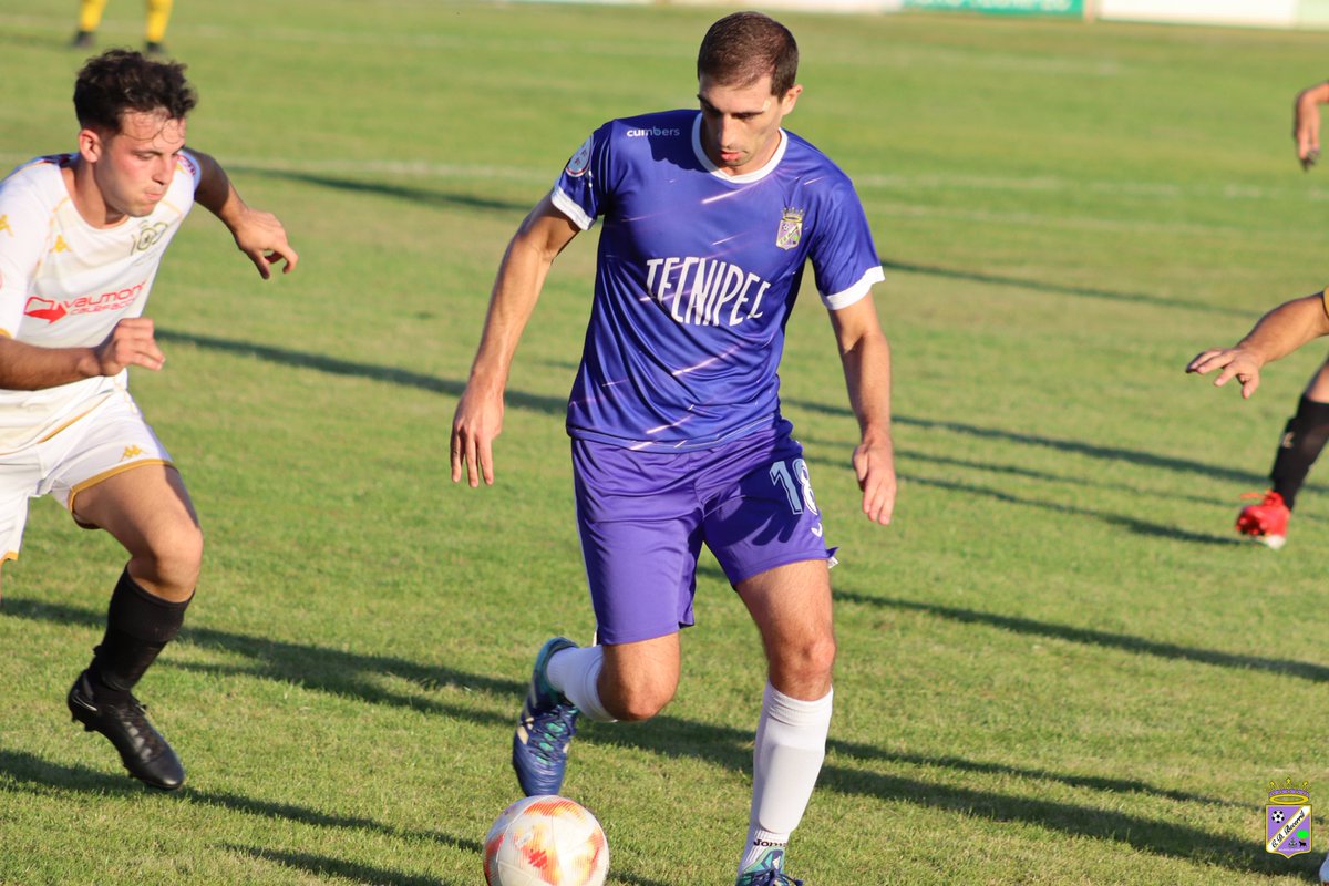 cd_becerril's tweet photo. 📸|| Fotos del encuentro de esta tarde frente al Júpiter Leonés (III)

#VamosBece 💜 #LaMagiaQueNosUne 🪄 https://t.co/VB5NyjcV03