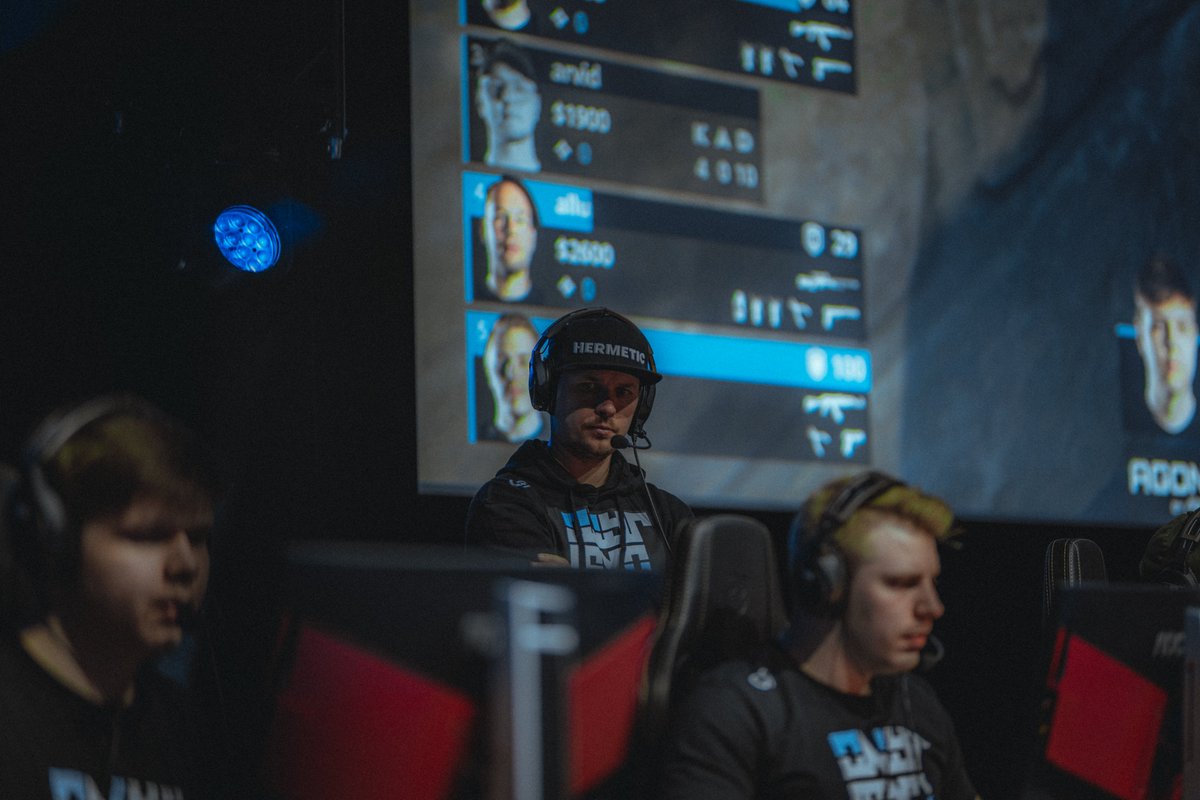 🎮 Valitettavasti kutkuttava finaali päättyy 2-1 kirvelevään tappioon ja paikka BLAST-karsinnassa jää haaveeksi... 😓

🗺️ 16-10 (Ancient)
🗺️ 11-16 (Dust2)
🗺️ 17-19 (Nuke)

GG's <a href="/HAVUgaming/">HAVU</a>! 🌲

#esportsfi #csgofi #JANO #esports