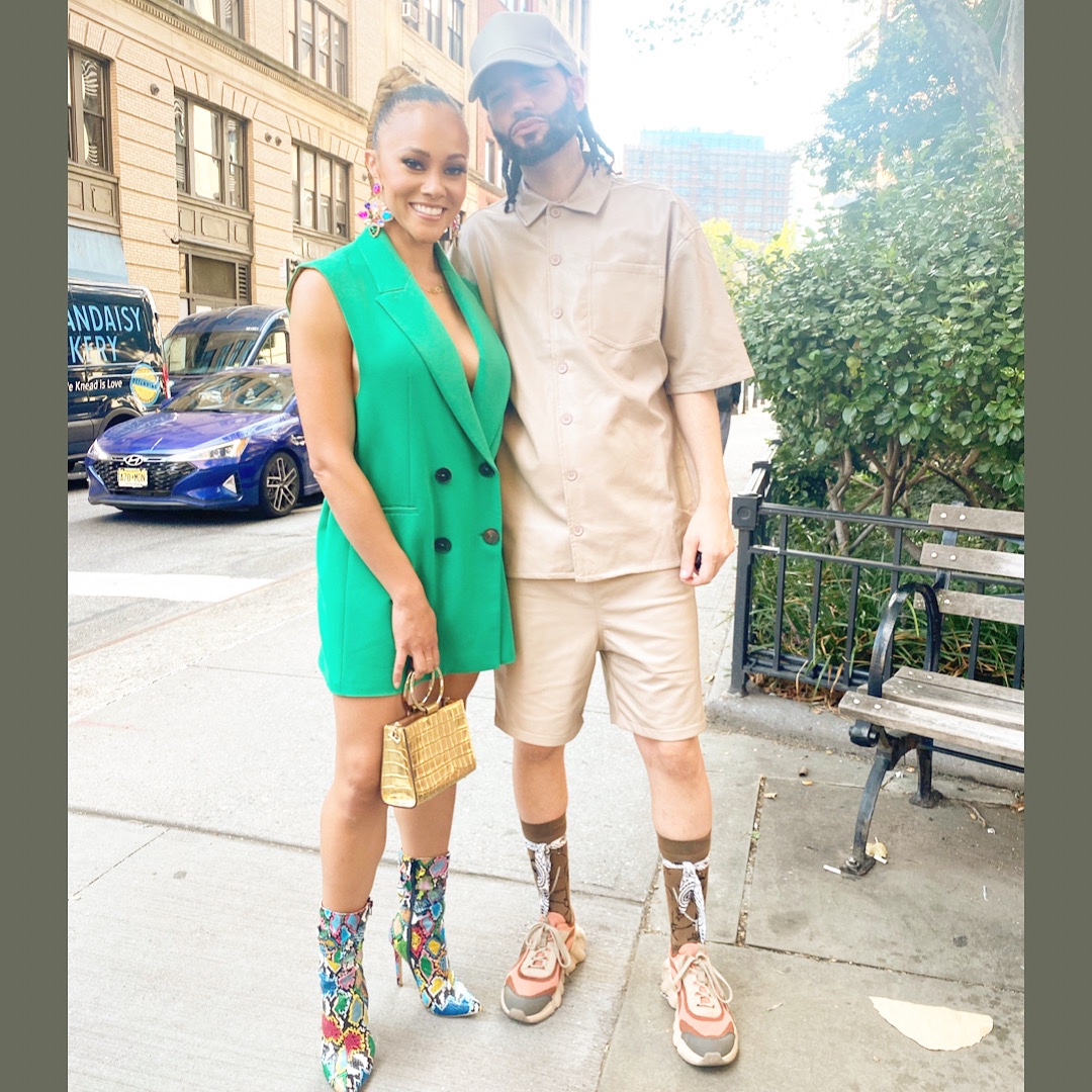 JasonCPeters's tweet photo. With RHOP Ashley Darby! #rhop #ashleydarby #andycohen #bravo #nyfw #jasoncpeters @_AshleyDarby @BravoTV @nyfw https://t.co/5W7pXgUmzD