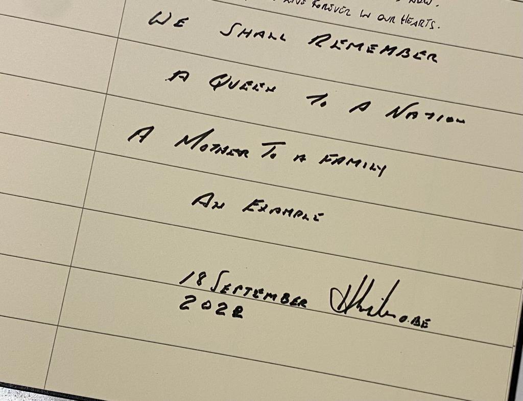 EdLlewellynFCDO's tweet photo. Today, 101 year old WW2 veteran Harry Shindler OBE, who landed at Anzio in 1944, became the last person to sign our condolence book before The Queen’s funeral. Harry lives 3 hours from Rome, so, thanks to our Defence Attache Col Matt Smith, the book travelled to him. https://t.co/YCO5AHWWV2