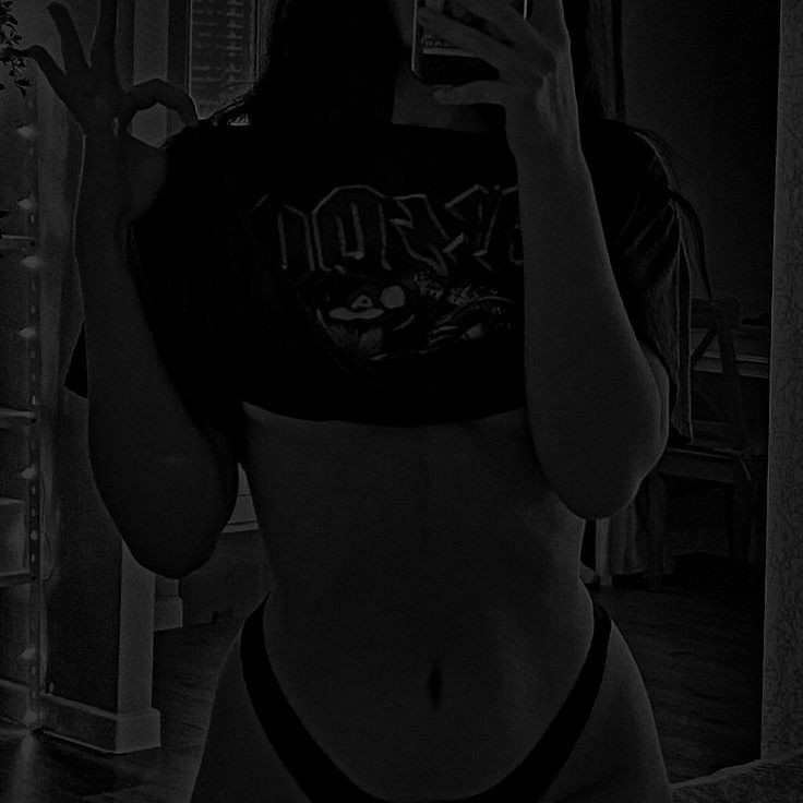 thonlyexceptixn's tweet image. ㅤ

            # 𝐒𝐄𝐃𝐔𝐂𝐓𝐈𝐕𝐄𝐒𝐔𝐍𝐃𝐀𝐘.ㅤ

ㅤ