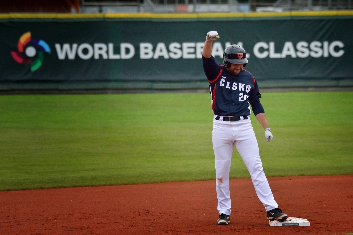 EU Baseball Magazine (@baseballebm) on Twitter photo Catch up on all the action from the first three days of the <a href="/WBCBaseball/">World Baseball Classic</a> qualifiers at ebsm.eu.
baseballebm.com/single-post/cz…
#ebsm <a href="/MLBEurope/">MLB Europe</a> #baseball <a href="/WBSCEurope/">⚾🥎🖐 WBSC Europe</a> #WBCQualifier #baseballebm <a href="/BaseballCzech/">BaseballCzech</a> <a href="/ffbs_baseball/">France Baseball Softball ⚾️ 🥎🖐</a> Photo Credit: Drobny Photography Catch up on all the action from the first three days of the <a href="/WBCBaseball/">World Baseball Classic</a> qualifiers at ebsm.eu.
baseballebm.com/single-post/cz…
#ebsm <a href="/MLBEurope/">MLB Europe</a> #baseball <a href="/WBSCEurope/">⚾🥎🖐 WBSC Europe</a> #WBCQualifier #baseballebm <a href="/BaseballCzech/">BaseballCzech</a> <a href="/ffbs_baseball/">France Baseball Softball ⚾️ 🥎🖐</a> Photo Credit: Drobny Photography
