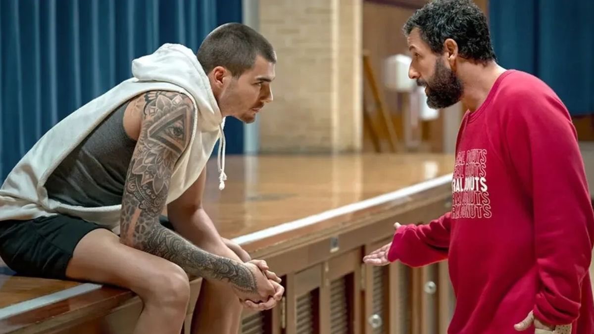 AlexPerezEsc's tweet photo. Juancho desde que fue entrenado por Adam Sandler, es otro #Eurobasket https://t.co/BzGNi586lC