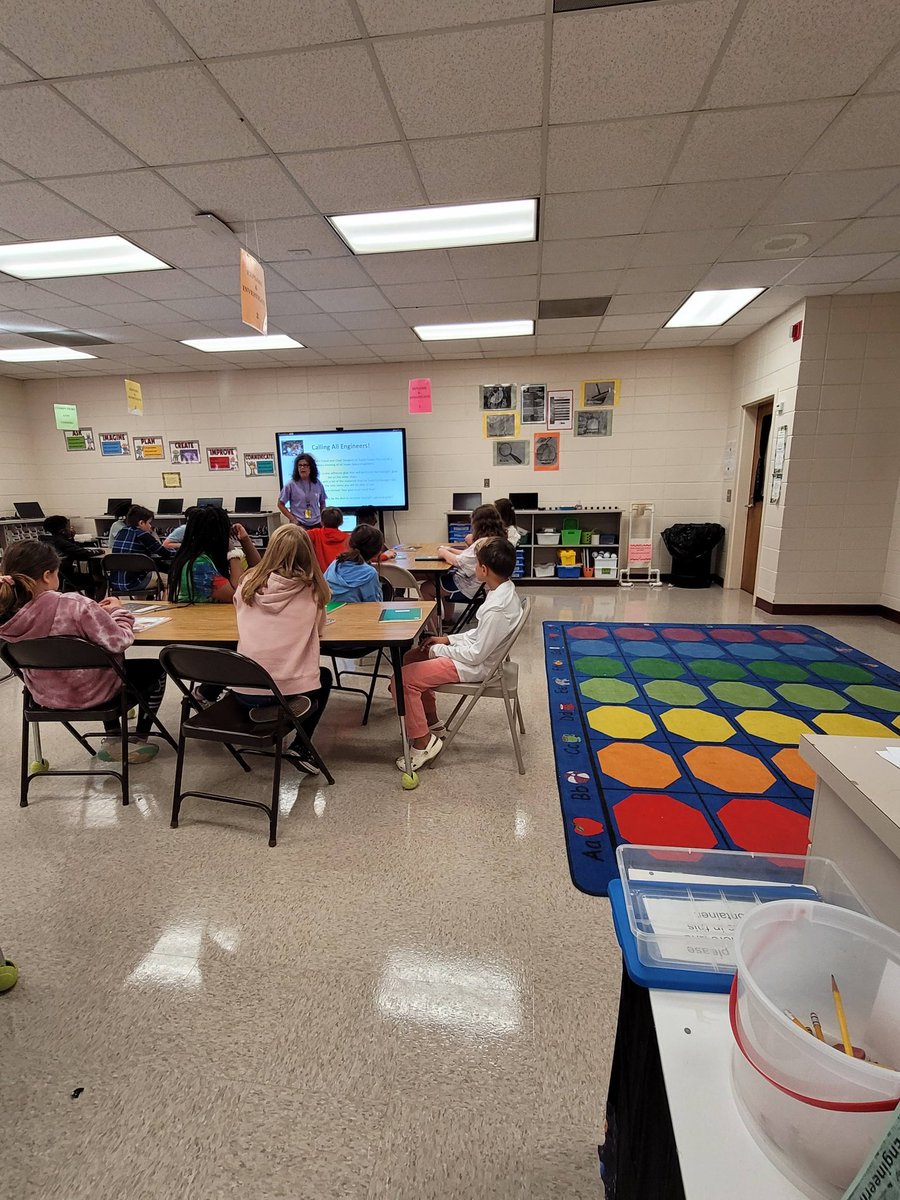 Hub_Sped4's tweet image. Make it Stick STEAM Challenge with Fifth Graders.....how to make a glue, only using materials provided. #STEAM #physicalchange #fifthgrade