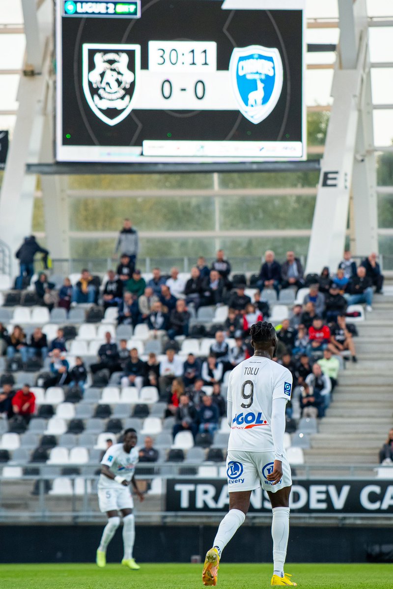 toluarokodare's tweet photo. +3 points @AmiensSC ⚪️⚫️
☕️🫖
#TEATIME
#TEA9 https://t.co/8lH7kbcZLG