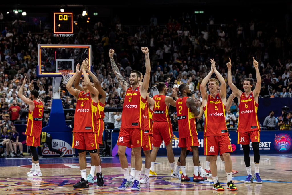 Basket en Movistar Plus tweet media