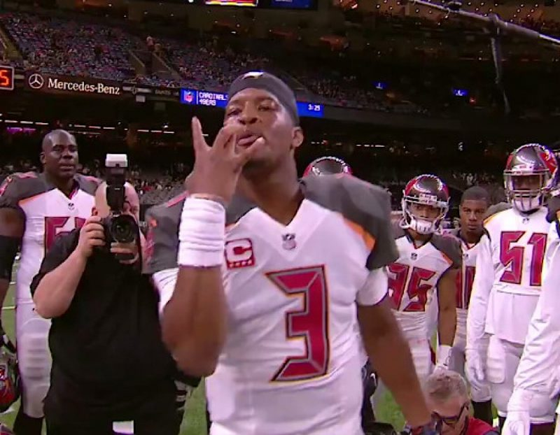 chvpstix's tweet photo. gg to the goat, saints suck. https://t.co/NqykArSOZG