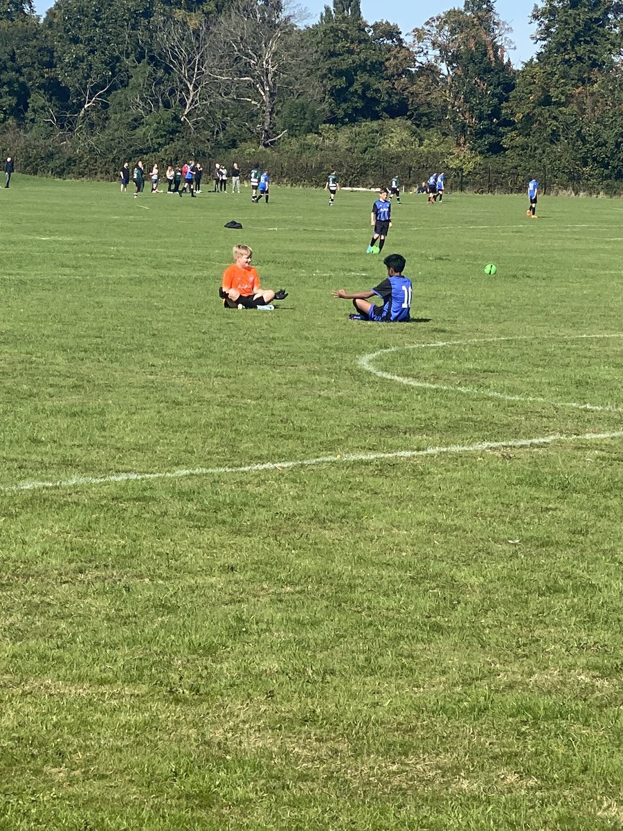 ESC Ajax u14s tweet media