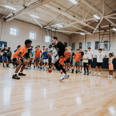 davisgraham24's tweet photo. Throwback from last month’s Summer Camp Week 2! Great week of work from the kids, awesome energy all around. https://t.co/7ywfrK7I6O