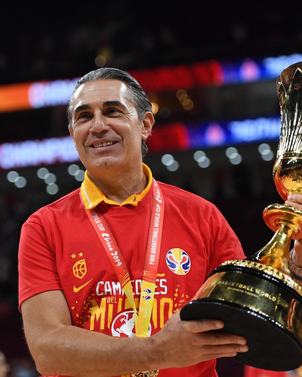 Don Sergio Scariolo con España:

Oro Eurobasket 2009 
Oro Eurobasket 2011 
Plata JJOO 2012
Oro EuroBasket 2015
Bronce JJOO 2016
Bronce Eurobasket 2017
Oro Mundial 2019
Oro Eurobasket 2022