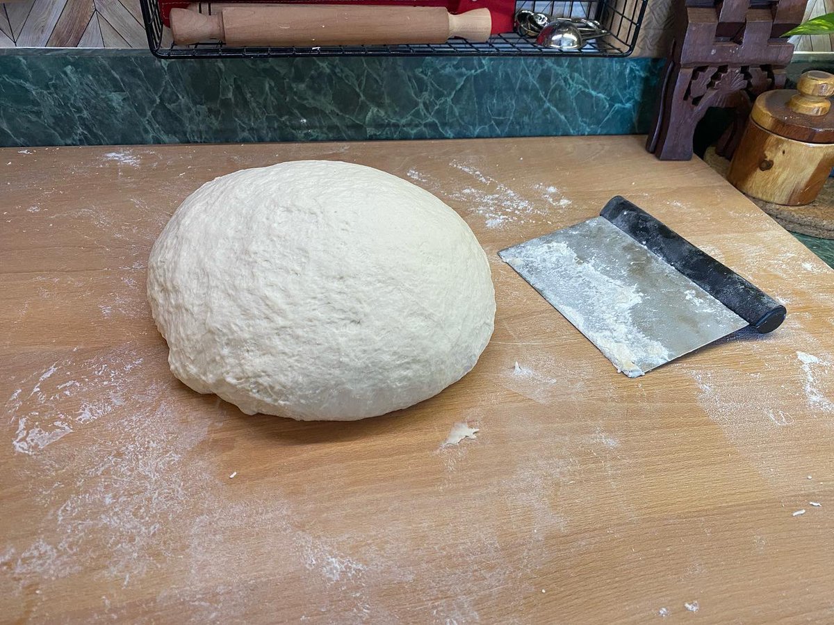 WrightMusic's tweet photo. After 16 hrs of fermentation. The poolish is ready. Time to make some dough balls! 5hrs to pizza time :) For the pizza nerds it’s 70% hydration. https://t.co/jrv17nhf4U