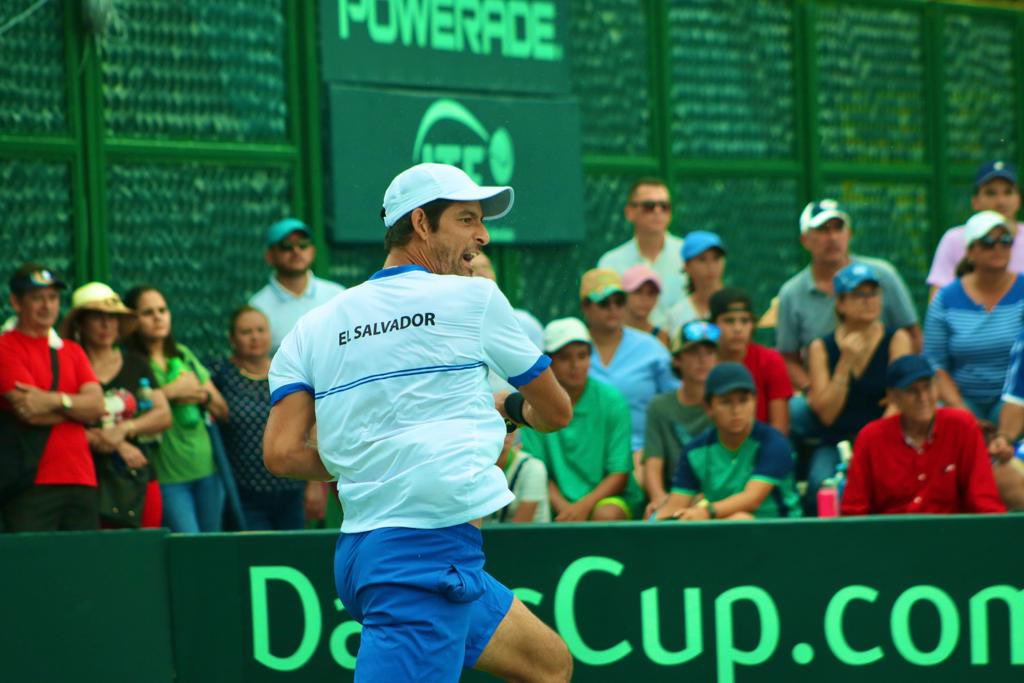 fstenis's tweet photo. #CopaDavis | Marcelo Arévalo iguala el partido ganando el segundo set 6-2 sobre el danés Johannes. https://t.co/Lx2WAJdYEl