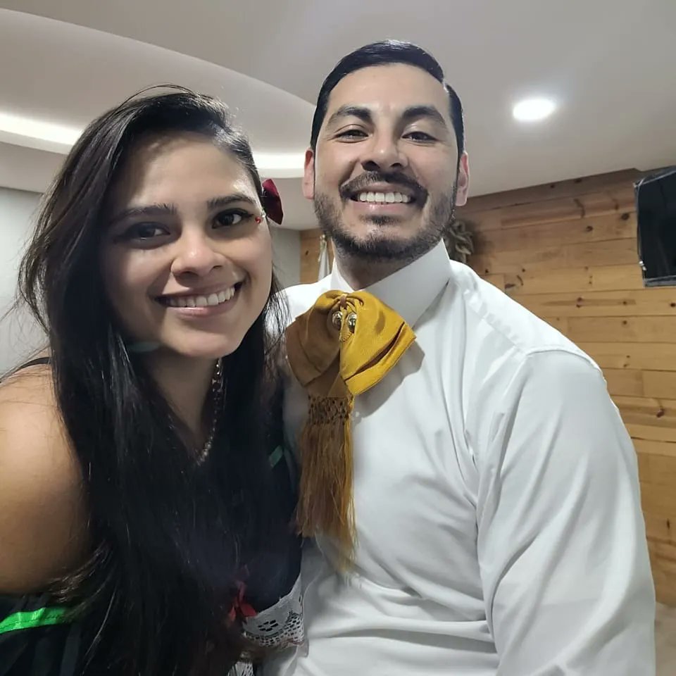 SabrinalLuna's tweet photo. https://t.co/MzDsDaJoqK