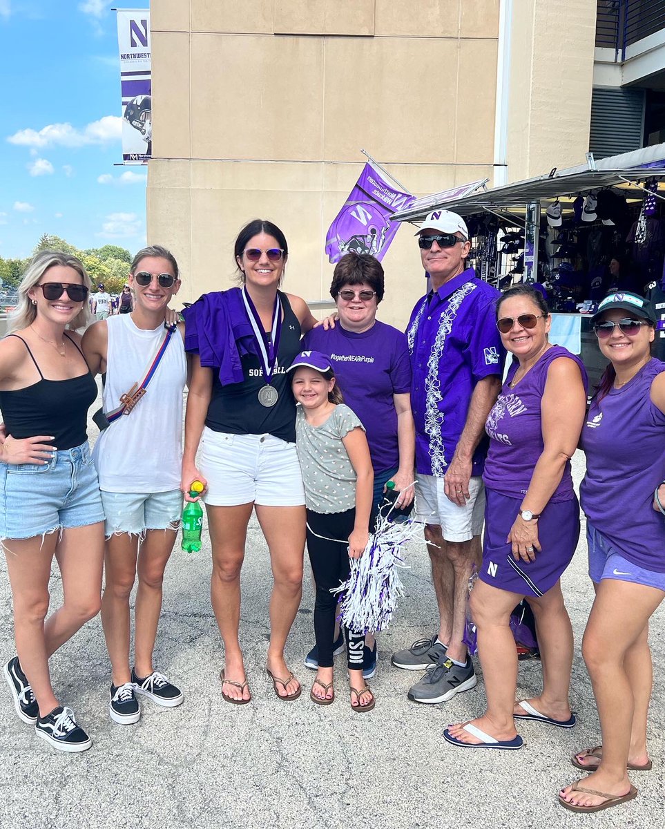 Emily Allard tweet media