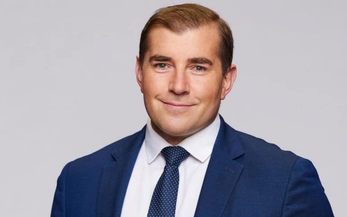 Robert McKnight tweet media