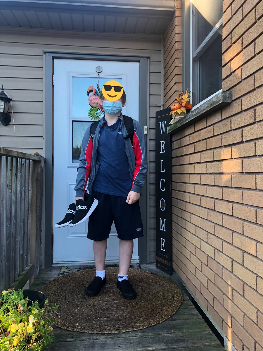 KarynRN4's tweet photo. They rocked PPE today. Due to sensory issues ND son can only tolerate a medical mask. This is the first yr he’s taller than her but almost 3 yrs younger. 15 wears her tens unit to school. Both have special transport authorized. Both are smart stars!! #EDS #ASD #ADHD #SPD #ECGR https://t.co/TROmen6WAo