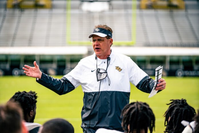 ucf_marcdaniels's tweet photo. Join us Wednesday night for UCF Knight Talk from Island Wing Company UCF at 7p. @CoachGusMalzahn previews the Louisville game and we are also scheduled to be joined by @zaybowser and @BullardQuadric ..Be there live or listen at 96.9FM/740AM/@iHeartRadio (search 96.9 The Game) https://t.co/X6cEr9LktJ