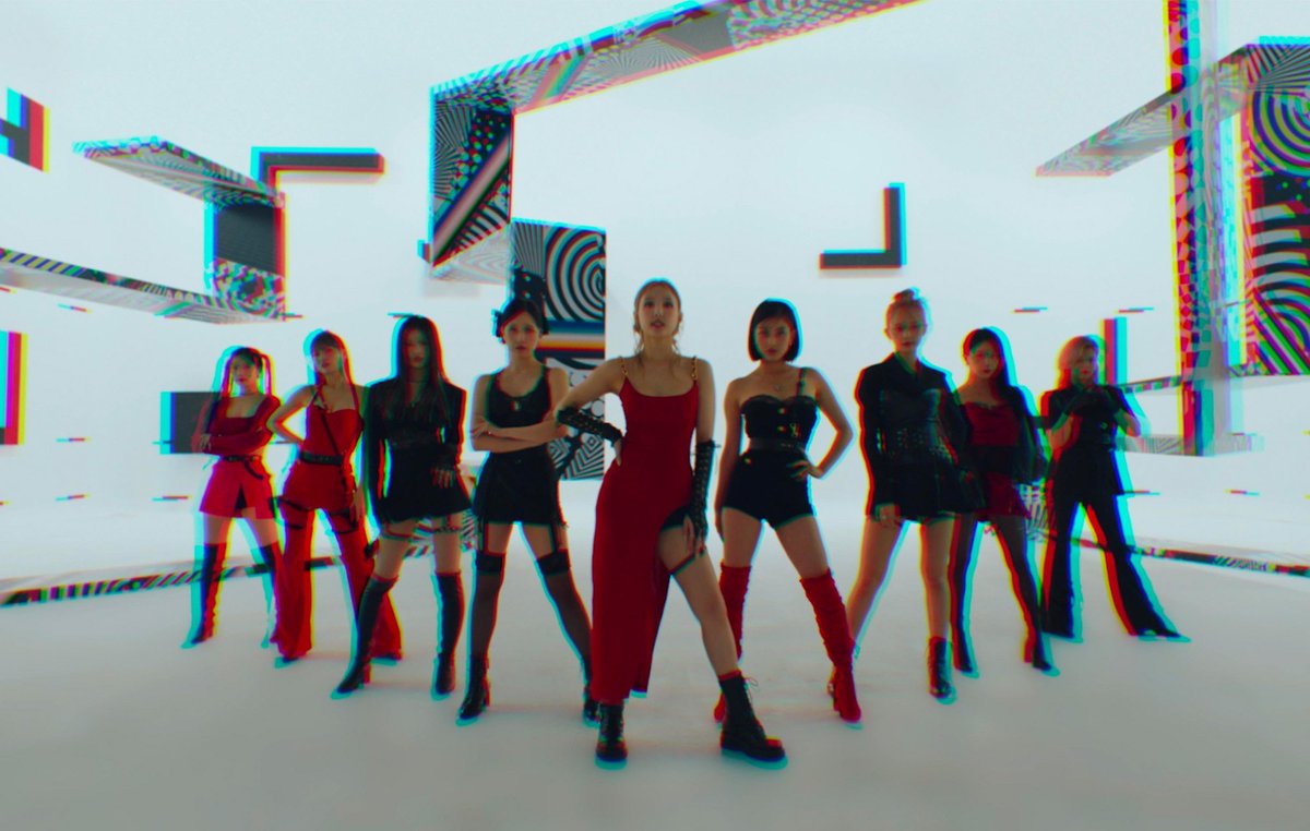 twicechartdata's tweet photo. .@JYPETWICE tops Billboard Artist 100 chart, their highest peak to date. https://t.co/3yE2mBiqeo