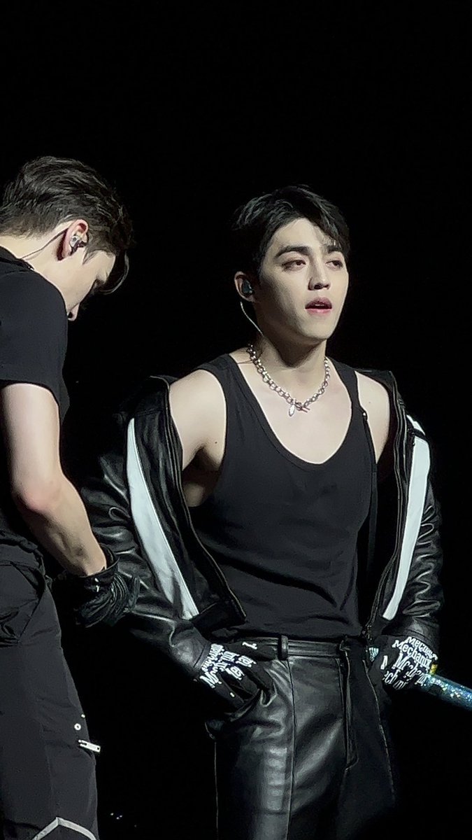 sounds_of_cheol's tweet photo. i have no words https://t.co/MlPnq3BYzX