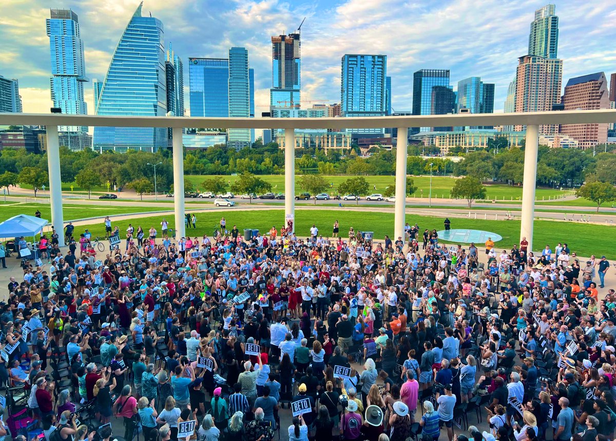 Beto O'Rourke tweet media