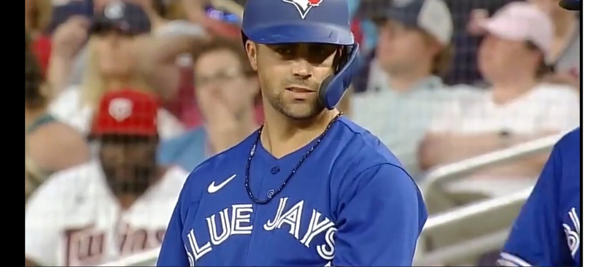 snellng3's tweet photo. Name something or someone more useless than this guy....#bluejays https://t.co/1xrndYNzdu