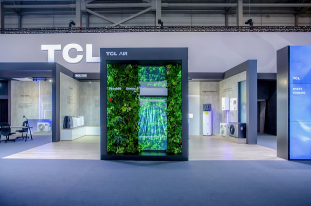Wucong10's tweet photo. https://t.co/VPBFC29tKe
So war die #IFA2022 für mich! In meinem neuen Video hab ich mal die ganzen Highlights zusammengefasst, mit unter anderem der Stand von #TCL :) 
Falls ihr das ganze mal abchecken wollt: https://t.co/fCFB2xqQSI 
#TCLInspireGreatness #ShowIsOn @TCL_Global https://t.co/gmqfRKviRX