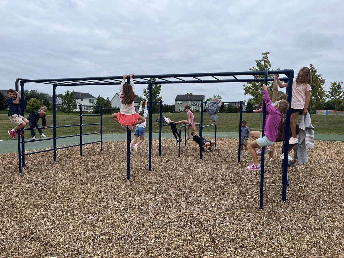 SLCSMrsAllen's tweet photo. Thank you Pearson PTO for the new playground equipment!!!   @SLCSpearson https://t.co/xvP05iCl1J