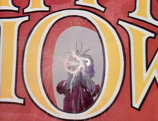 MuppetShowBot's tweet image. Gonzo's trumpet unleashes a spray of water.