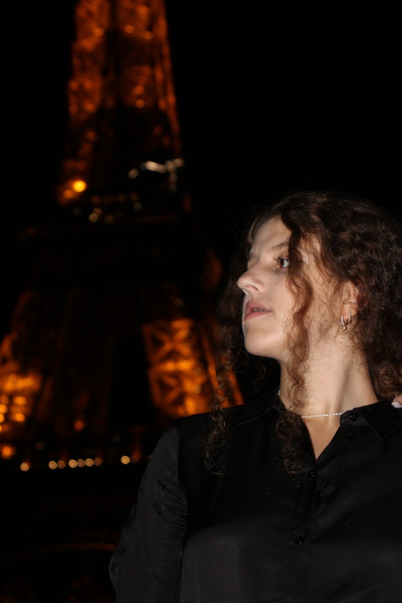 otirlem's tweet photo. her. https://t.co/urJKIw7qzL