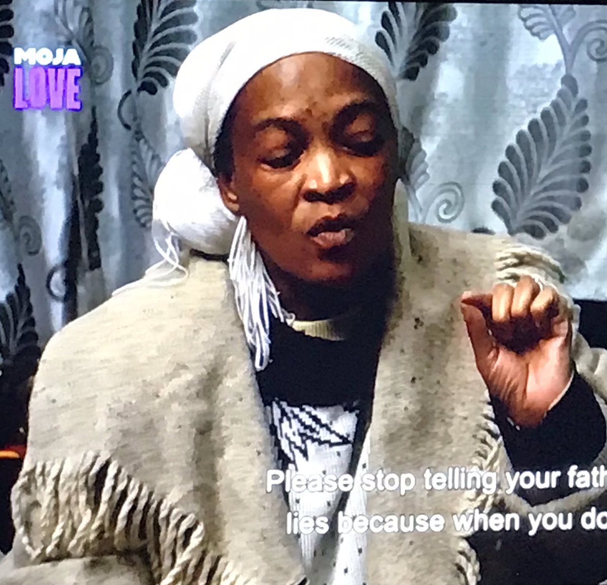 SMutlaneng's tweet photo. The most evil woman I've seen and to make matters even worse ,she claims to be a ZCC going person 🙆🏾‍♂️💔#UthandoNoxolo https://t.co/UrK7oU9nLq