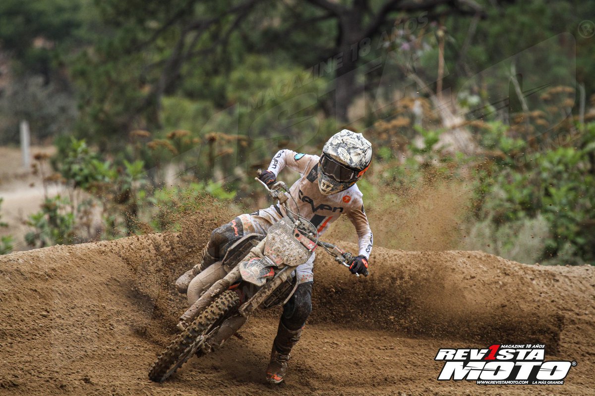 Revista_Moto's tweet photo. #RMnews: El mexicano Ian Andrei Acevedo se coronó campeón de la categoría 85 cc de la Copa Latinoamericana de Minicross de la #FIMLA, celebrada el fin de semana en Guatemala. Lee más en: https://t.co/YTGIQAVLfz
#RevistaMoto #LaMasGrande https://t.co/8a8QM9nHXh