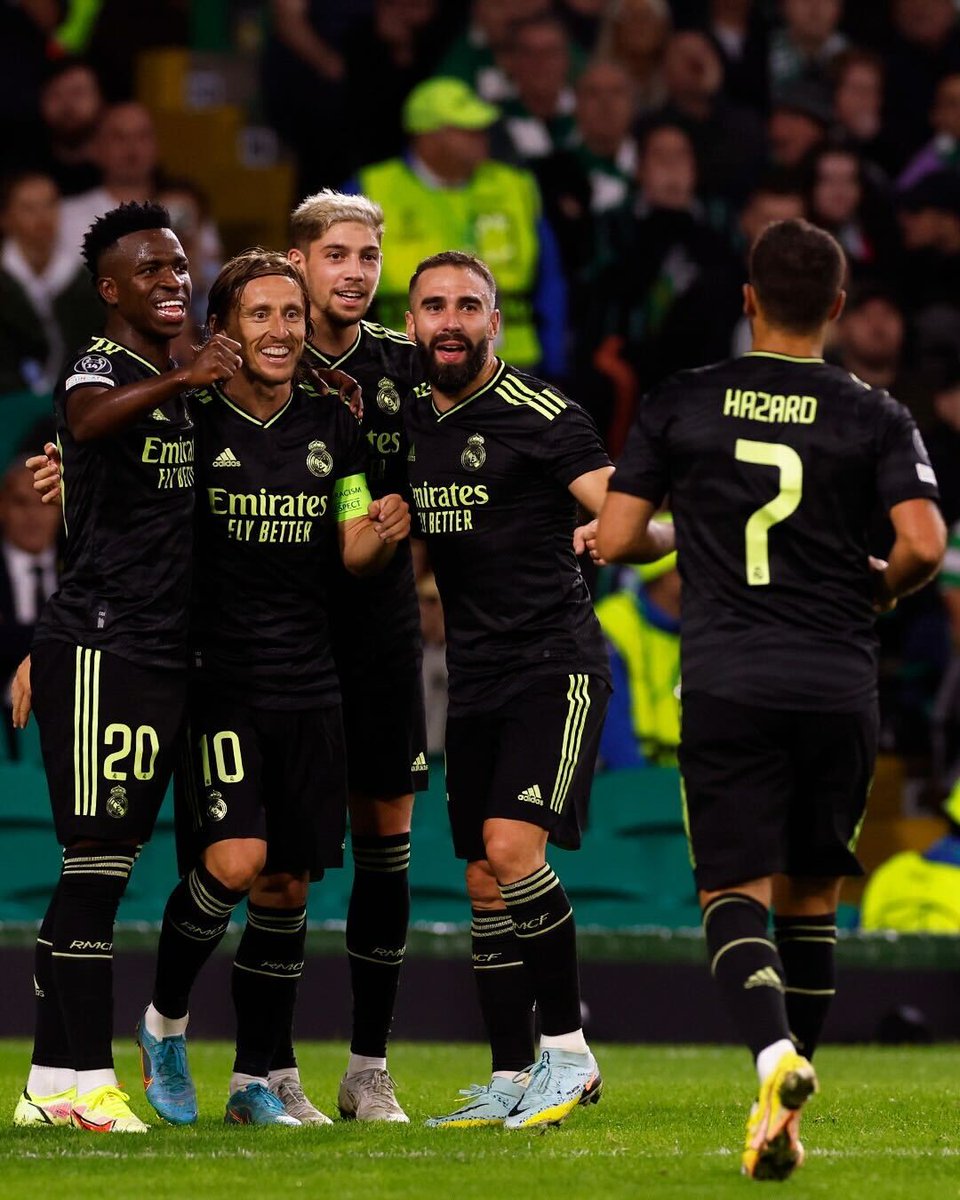 realmadrid's tweet photo. 👏 𝐄𝐐𝐔𝐈𝐏𝐀𝐙𝐎 👏 https://t.co/WfHCgyr3JX