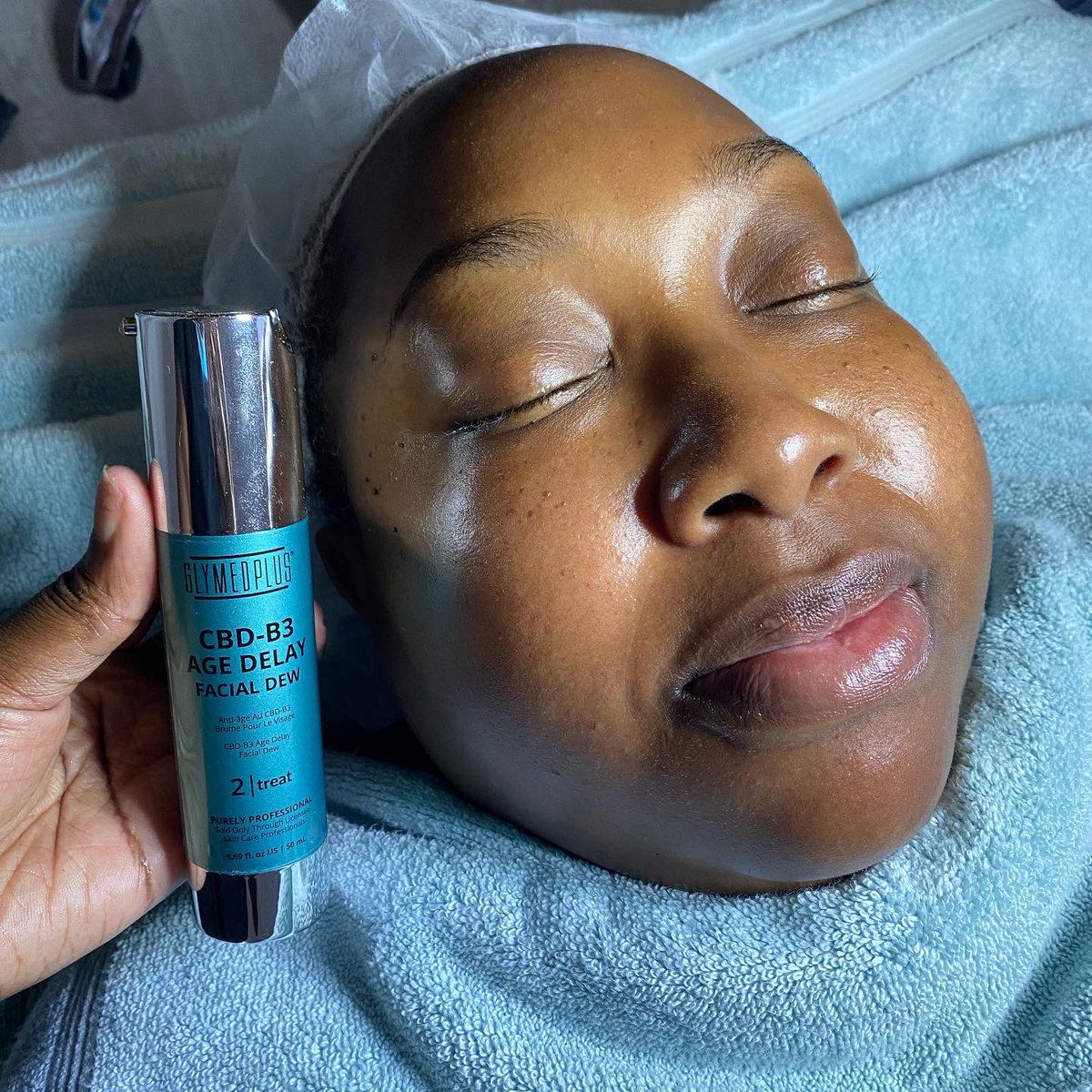 CannaBSpa's tweet photo. ๐ Customers love it! โฅ๏ธโฅ๏ธ
CBD-B3 AGE DELAY FACIAL DEW
๐๐
Nourish the skin with a premier blend of CBD, Vitamin B3, and peptides to instantly enhance the skinโs natural glow. #atlesthetician #atlanta #cbdskincare #skincare #skincareproducts #skincareprofessional #cbdfacial https://t.co/aONXGaWSVr