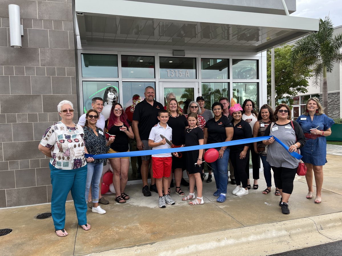 CityDaytona's tweet photo. Congratulations to Cold Stone Creamery, which opened last week at Tomoka Town Center in Daytona Beach. This creamery store will scoop you off your feet with hand-crafted ice cream, cakes & shakes. For more info, visit https://t.co/tswhYnPkKX or call (386) 562-0762. #DBAccelerate https://t.co/0QjfUTLU0s