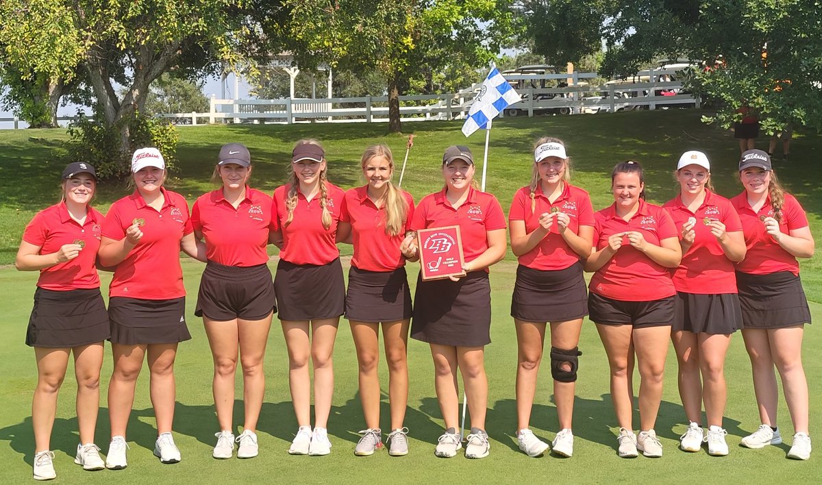 BOWGIRLSGOLF's tweet image. Great day at our home meet. Thank to all who came out and supported us. Team Champs, 7 medals and top 4 finishers, JV top 3 finish. Congrats to Taylor Schaaf on her 1st career tournament win! #PlayForKE3PS