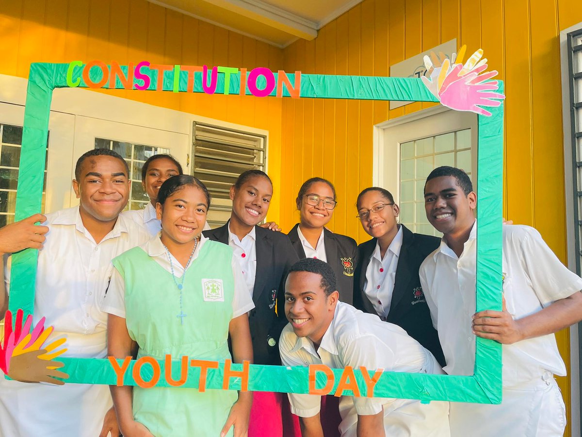 youths4integri7's tweet photo. Youths4Integrity is encouraging all youths who have already registered to pliz #VOTE on #ElectionDay. In 2018, 37.21% of registered voters aged 18 to 20 did NOT vote.39.6% of registered voters aged 21 to 30 did NOT Vote. #GetALifeInINTEGRITY #PlizVOTE #FijiElections22 #Politics https://t.co/cvonwvTRIT