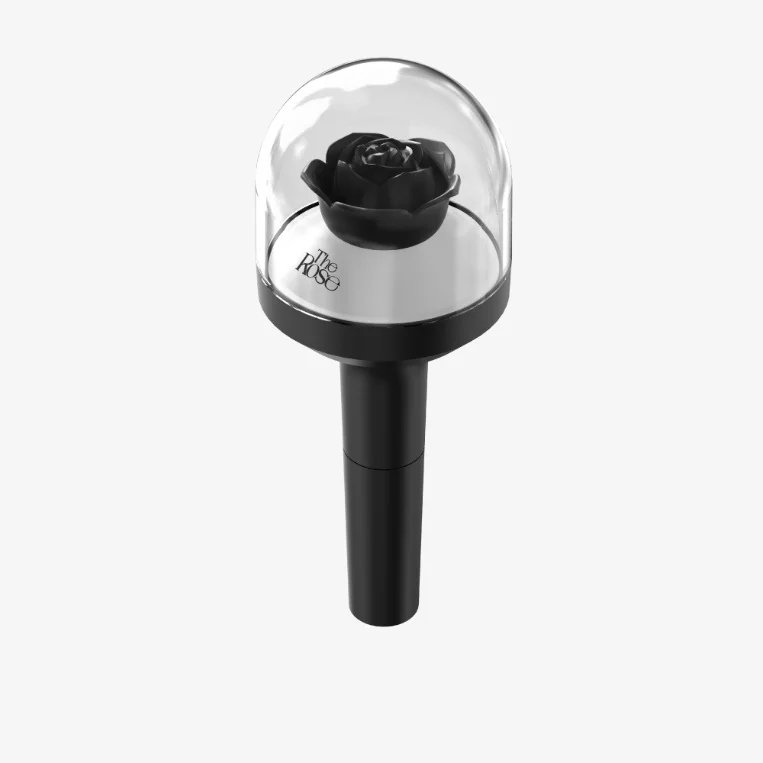 therose_arg's tweet photo. 📢 NOTICIAS

# Finalmente tenemos el lightstick oficial de @TheRose_0803!
Al parecer la preventa comienza mañana y el precio aproximado es de 40  usd.

🌹BROSES, que les pareció?

#TheRoseHEAL #TheRose #더로즈THEROSE https://t.co/IT7rklCiVa