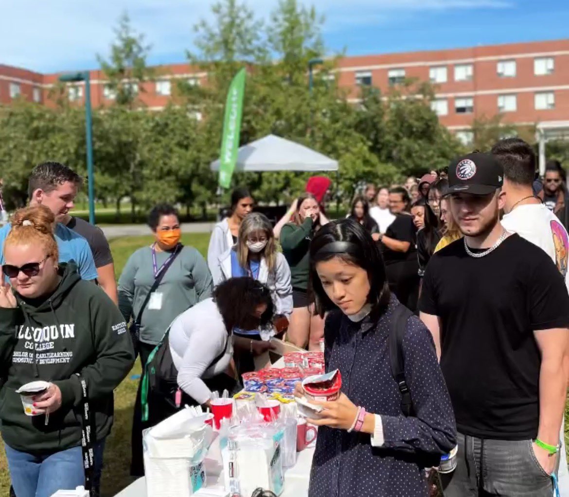 Campus Living Centres tweet media