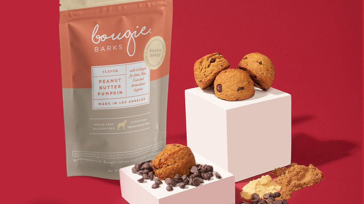 bougiebarks's tweet photo. The @BougieBakes Fall Collection is here and we did not forget about the #DogsofTwittter 

For a limited time, we are offering our Peanut Butter Pumpkin Bougie Barks paired with either our Pumpkin Chocolate Chip cookies or Pumpkin Spice Latte cookies! https://t.co/k30Zbeignl