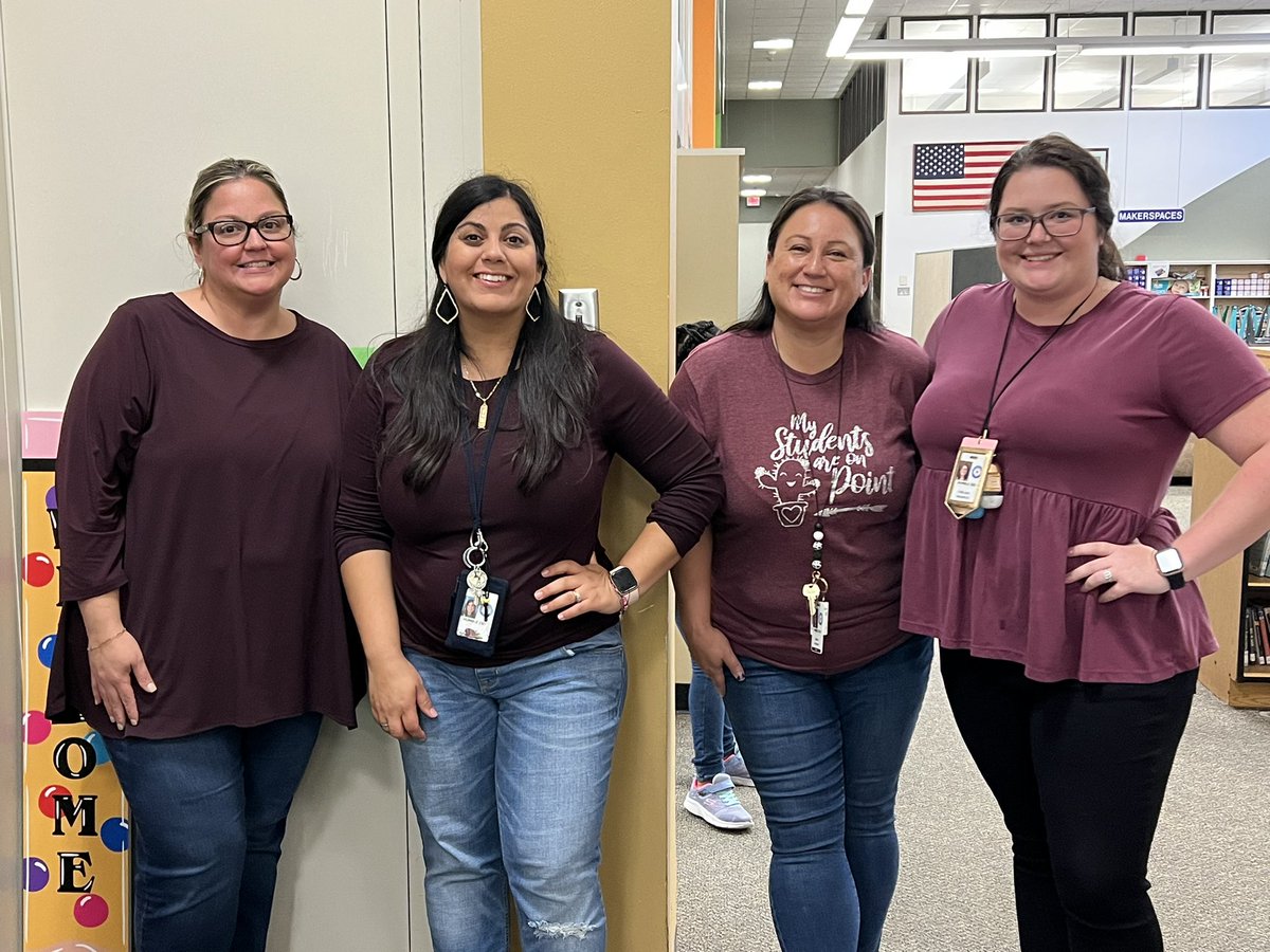 First grade stands with Uvalde!!! We love you and support you!! ❤️<a href="/Uvalde_CISD/">Uvalde CISD</a> <a href="/HumbleISD/">Humble ISD</a> <a href="/1stgrade_Oaks/">Oaks First Grade</a>