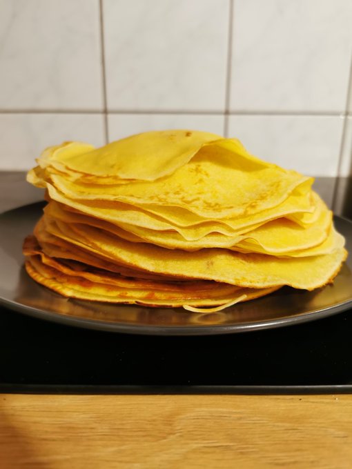 Malgr&eacute;s les efforts acharn&eacute;s de certains (et certaine ;) ) mission accomplie!! Les cr&ecirc;pes sont l&agrave;!! Merci<a href="/tag/advent"class="tags"><span>#advent</span></a><a href="/tag/adventcalendar"class="tags"><span>#adventcalendar</span></a><a href="/tag/adventcalendar2022"class="tags"><span>#adventcalendar2022</span></a>