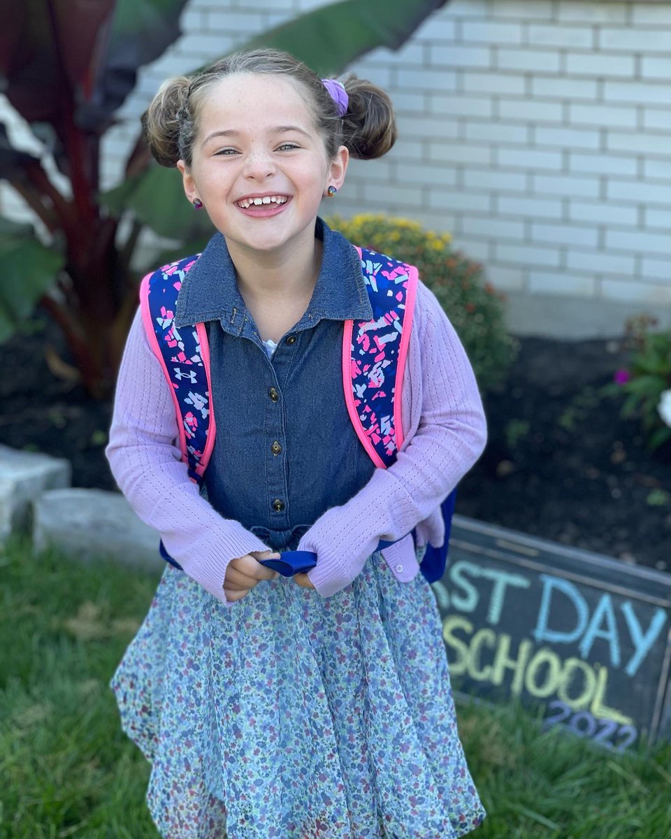 MissleilaP's tweet photo. Happy first day of 2022-2023. @kprschools @EastCitySchool #KPRFirstDay https://t.co/2wLXk2mSIR