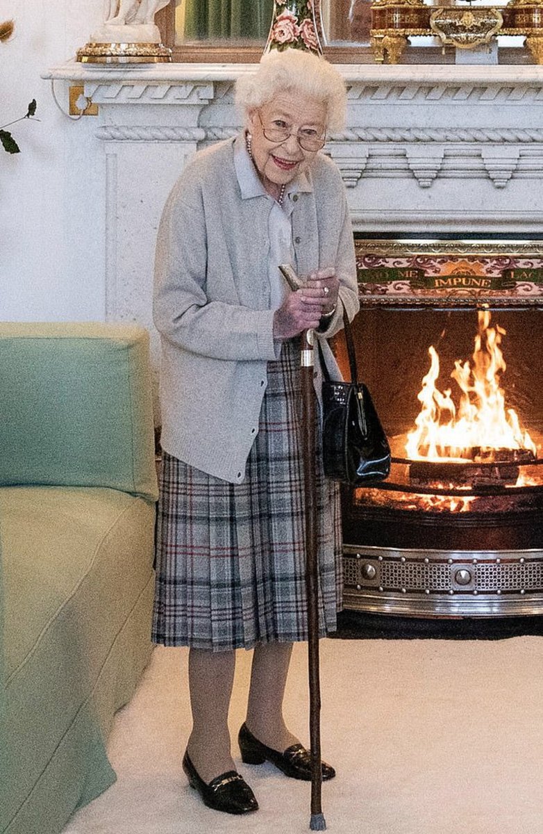 God Save the Queen. What an incredible person our monarch is. We are blessed to have her. This picture was taken at Balmoral Castle ahead of her inviting Liz Truss, her 15th U.K. Prime Minister, to form a government. The first Premier of her reign was Sir Winston Churchill. 👑