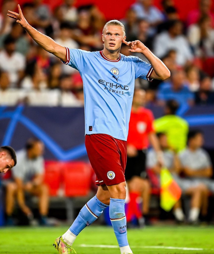 renacova's tweet image. Sólo puedes fichar a uno..

¿A quién eliges? 🤔

RT 🔁   Haaland.
FAV ♥️ Mbappé.