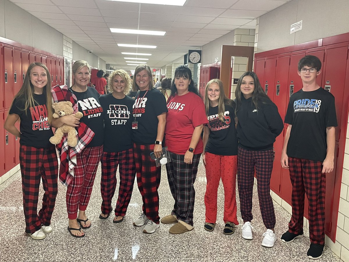 NRHSHOPE's tweet photo. @NRHSHOPE @NREVSD @NewRichmondHS  Today was the start of Hope Week.  Rise and Shine with Hope Squad.  PJs were worn to send the message “Be comfortable with who you are”.  Thank you Clermont Count Family and Children First for your support! #lionstrong https://t.co/8fgdXCWukW
