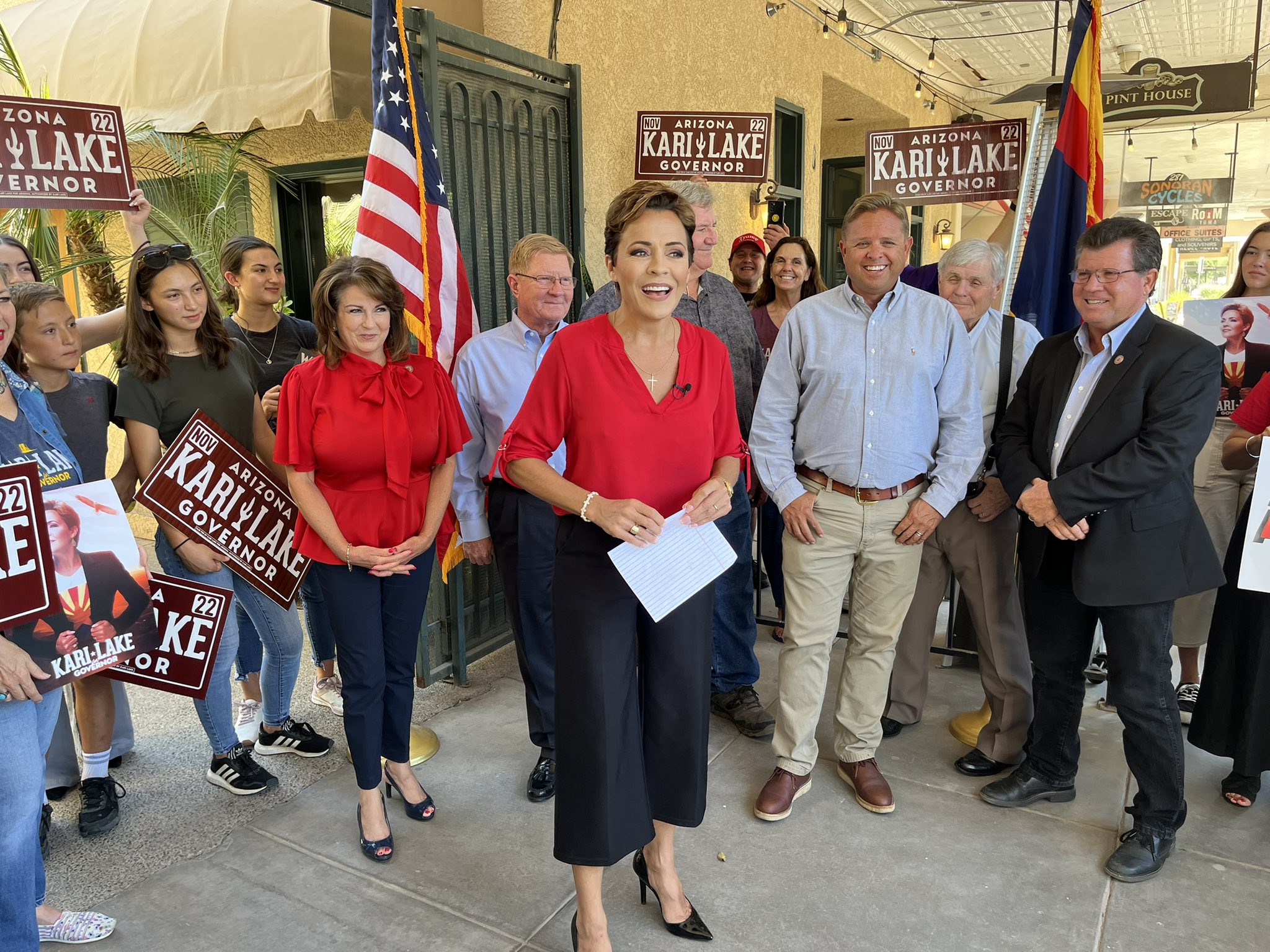 Adam Klepp on Twitter "Lots of support for Kari Lake as she makes a